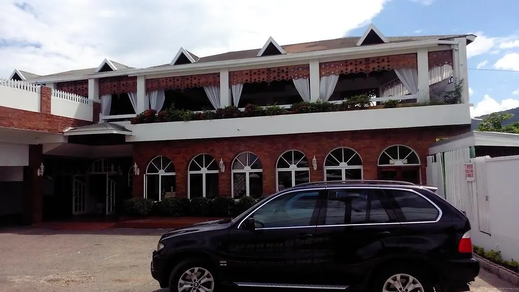 ***  Village Hotel Ocho Rios Jamaica
